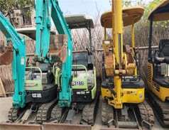 Mini Escavadora Yanmar VIO 17 de 2023