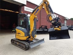 XCMG XE27E Mini Excavator