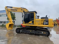 2021 Komatsu PC240 Crawler Excavator