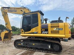 2023 Komatsu PC200-8 Crawler Excavator