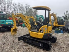 Miniexcavadora Komatsu PC30MR-3 de 2023