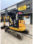 Escavatore cingolato Caterpillar 302.7DCR del 2021