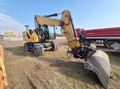 Escavatore su ruote Caterpillar M316 del 2021