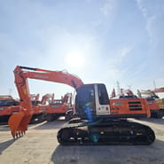 2022 Hitachi ZX210 Pelle sur chenilles