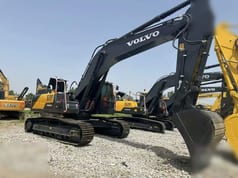 2021 Volvo EC300 Rupsgraafmachine