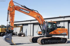 2022 Doosan DX225LC-7 Crawler Excavator