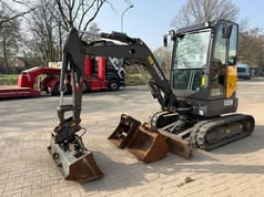 Volvo ECR250 Mini Excavator
