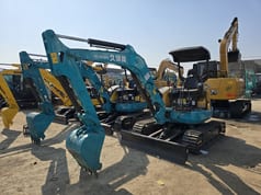 Mini-excavator Kubota U35, 2024