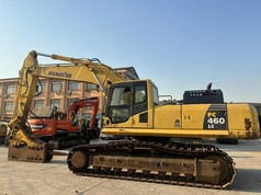 2020 Komatsu PC460-8