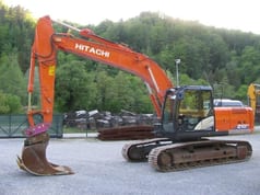 2017 Hitachi ZX210LC-6 Crawler Excavator