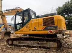 2020 LiuGong CLG922E Crawler Excavator