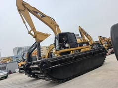 2021 Caterpillar 320C Amphibious Excavator