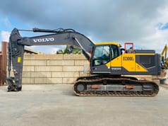 2023 Volvo EC300EL Crawler Excavator