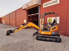 XCMG XE27E Mini Excavator
