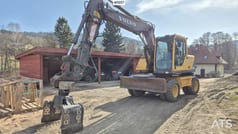 2005 Volvo EW140B Wheel Excavator