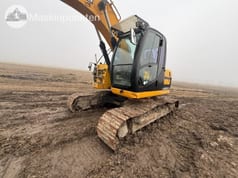 2012 JCB JZ235LC Crawler Excavator