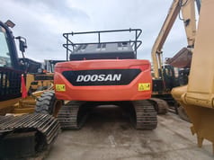 2024 Doosan DX225LCA Crawler Excavator