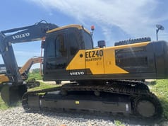 2025 Volvo EC240 Crawler Excavator