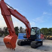 2024 Hitachi ZX200 Гусеничный экскаватор