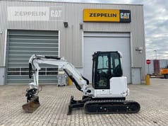 Mini-pelle Caterpillar 303.5CR-07 de 2022