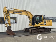 2018 Komatsu PC210LC-11 Crawler Excavator