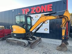 2016 Bobcat E35 Mini Excavator