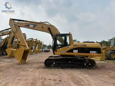 2017 Caterpillar 325CL Crawler Excavator