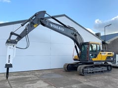 2025 Volvo EC220D Crawler Excavator