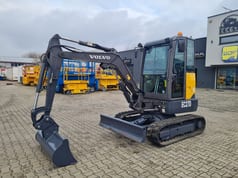 Мини-экскаватор Volvo EC27D, 2018 г.