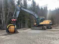 2008 Volvo EC240CL Гусеничний екскаватор