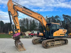 2016 Hyundai HX220L Crawler Excavator
