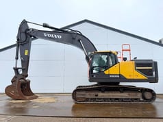 Volvo EC300EL - Hammer Lines / Quick Coupler / Camera (2020)