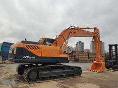 2022 Hyundai R220LC-9 Crawler Excavator
