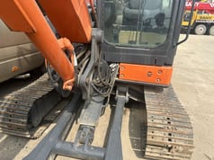 Hitachi ZX65 Miniexcavadora