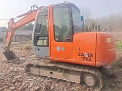 Mini Escavadora Hitachi ZX70 de 2016
