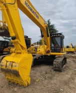 2020 Komatsu PC220-8 Crawler Excavator