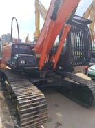 2021 Hitachi ZX200 Escavatore Cingolato