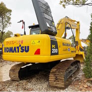 2022 Komatsu PC200 Crawler Excavator