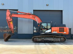 2018 Hitachi ZX300-6 Crawler Excavator