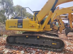 2018 Komatsu PC220-8 Crawler Excavator