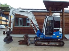 2016 Takeuchi TB260 Mini-excavator