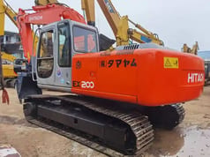 Hitachi EX200 Crawler Excavator