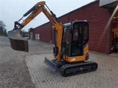 XCMG XE27E Mini Excavator