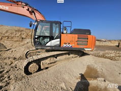 2020 Hitachi ZX300LCN-6 Гусеничный экскаватор
