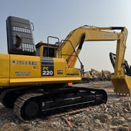 2023 Komatsu PC220-8 Crawler Excavator