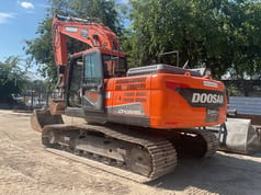 2019 Doosan DX225LC-5 Escavadora de Rastos