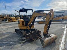 2018 Caterpillar 302.7DCR Escavadora de Rastos