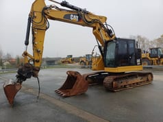 2018 Caterpillar 325F CR Crawler Excavator