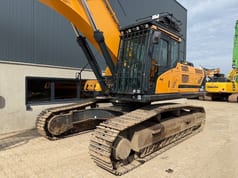 2017 Hyundai HX380L Crawler Excavator