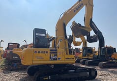 Escavatore cingolato Komatsu PC240-8 del 2022